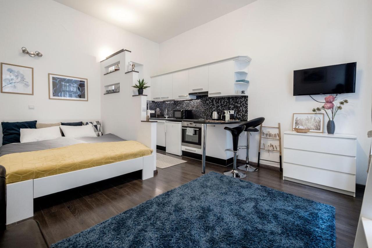 Stylish Downtown Studio Budapest Exterior foto