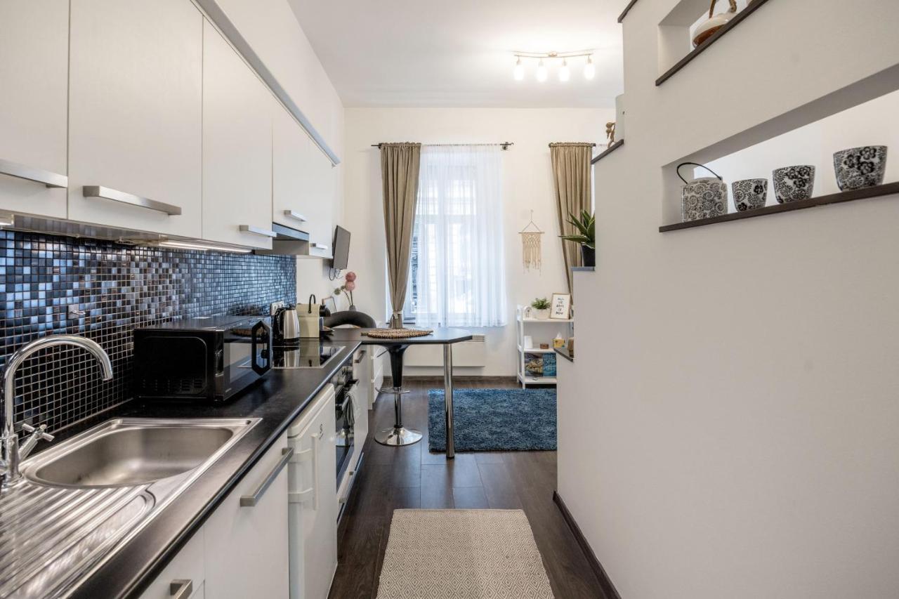 Stylish Downtown Studio Budapest Exterior foto